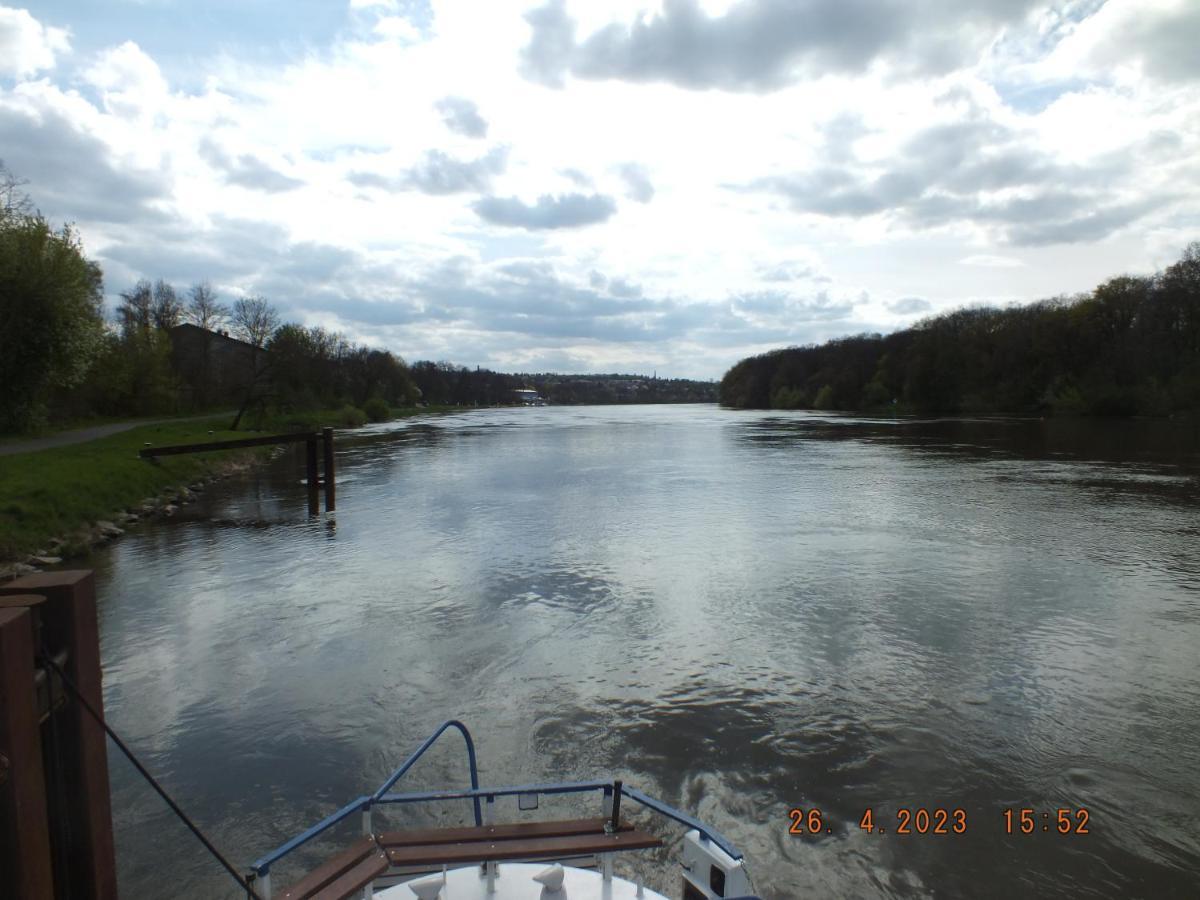 Zouw Hausboat Zakotven -Pouze Ubytovani Roudnice nad Labem Esterno foto