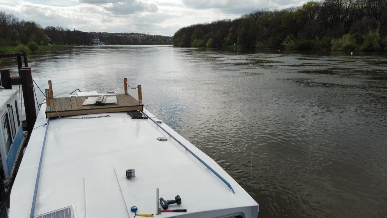Zouw Hausboat Zakotven -Pouze Ubytovani Roudnice nad Labem Esterno foto
